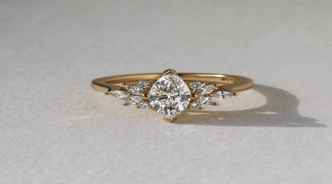 7 carat VVS diamond ring in gold setting with accent diamonds